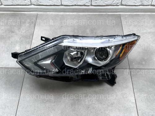 Ліва фара галоген Nissan Rogue Sport 2015-2019 артикул 8376