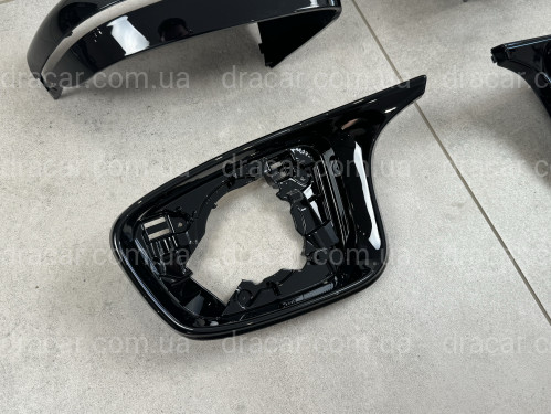 Корпуси дзеркал M LOOK BMW G11 G12 G14 G15 G16 G20 G21 G22 G23 G26 G30 G31 G32 чорний глянець артикул 8505