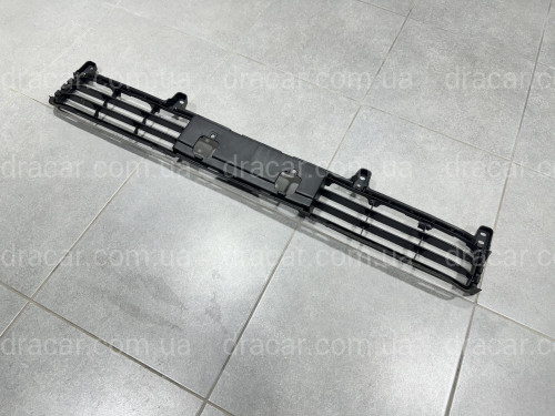Сітка в бампер Land Cruiser 200 2012-2015 артикул 6910