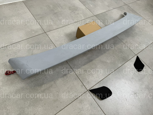 Спойлер на багажник зі стоп-сигналом Toyota Corolla 2007-2012 ABS пластик під фарбування артикул 610