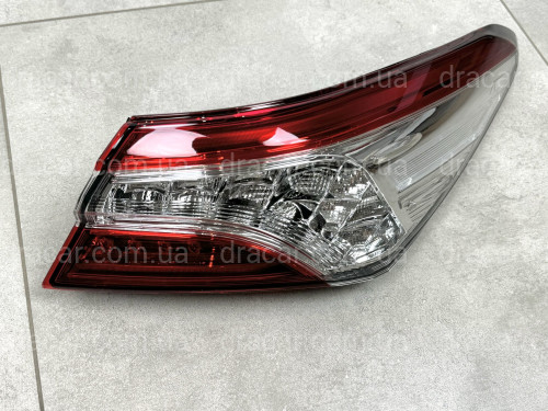 Задній ліхтар зовнішній правий FULL LED Toyota Camry 70 ЄВРОПА 2017-2020  1шт. артикул 8547