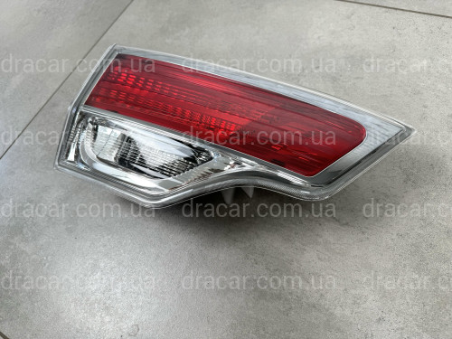Задній ліхтар лівий внутрішній Toyota Highlander 2014-2016 артикул 8559