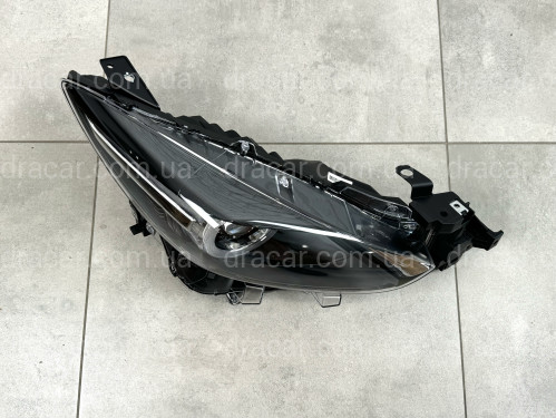 Права фара Full LED Mazda 3 BM ЕВРОПА РЕСТАЙЛІНГ 2016-2019 B63C-51030 артикул 8579