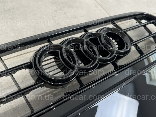 Решітка радіатора Audi A4 B8 2012-2015 чорна артикул 8609