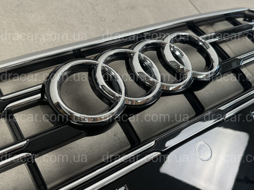 Решітка радіатора Audi A6 C8 рестайлінг для 2018+ чорна з хромом артикул 8617