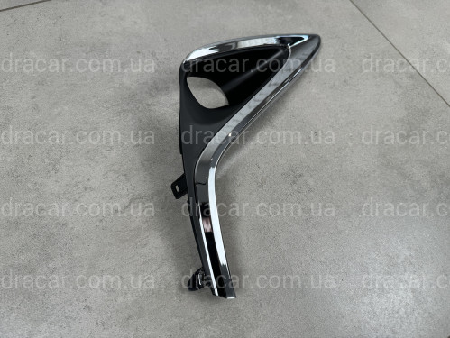 Права накладка туманки OEM 8148133060 для Lexus ES 2015-2018 артикул 3176