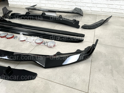 Комплект обвісу Paradigma BMW X5 F15 2013-2018 (передня юбка, леза під пороги, задній дифузор, спойлер), колір чорний глянець артикул 8714