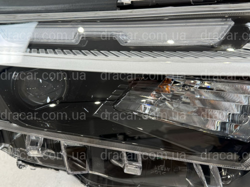 LED фара права рестайлінг 2023 для Toyota Rav-4  USA 2018- артикул 8721