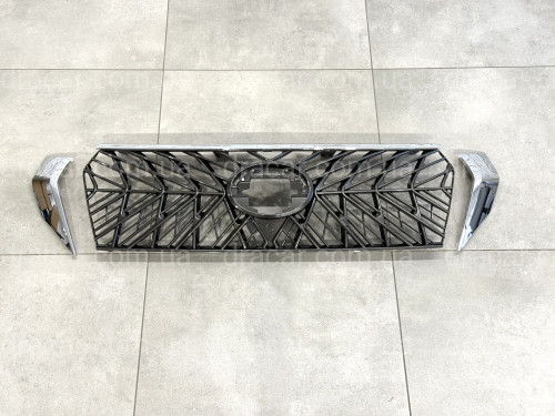 Решітка TRD з віями для галоген оптики Toyota Land Cruiser Prado 150 2018-2023 артикул 8912
