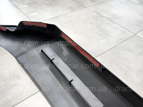 Спідниця обвіс переднього бампера ONYX BLACK Toyota Land Cruiser Prado 150 2018-2023 колір чорний 202 артикул 8889