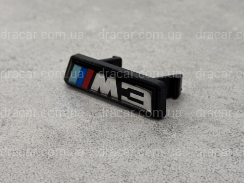 Шильдик в радіаторну решітку M3 BMW 3 series F30 / F31 2012-2018 артикул 755