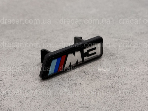 Шильдик в радіаторну решітку M3 BMW 3 series F30 / F31 2012-2018 артикул 755
