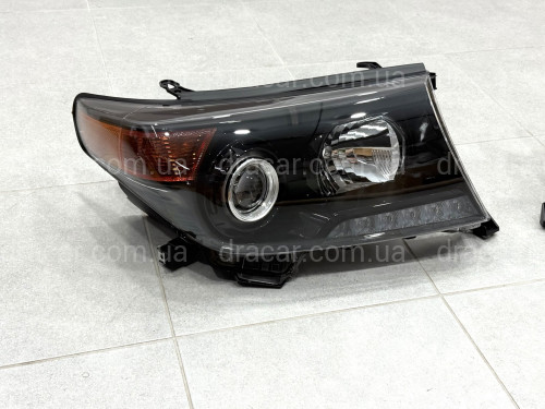 Фари рестайлінг Toyota Land Cruiser 200 2007- 2015 BROWNSTONE чорні 2007-2015 2шт. артикул 9008