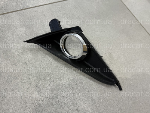 Накладка протитуманної фари ліва 5204060090 для Lexus GX 460 2014-2021 артикул 1713