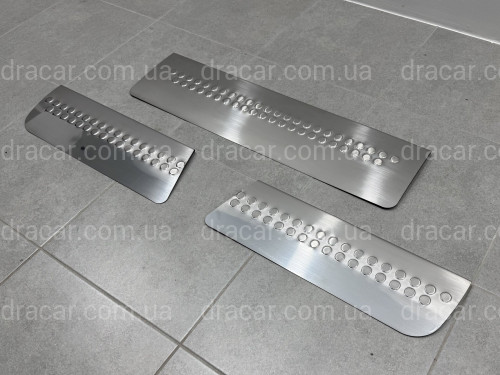 Накладки на пороги Mercedes Sprinter W906 2006-2013 (широкі) 3 шт. артикул 2881