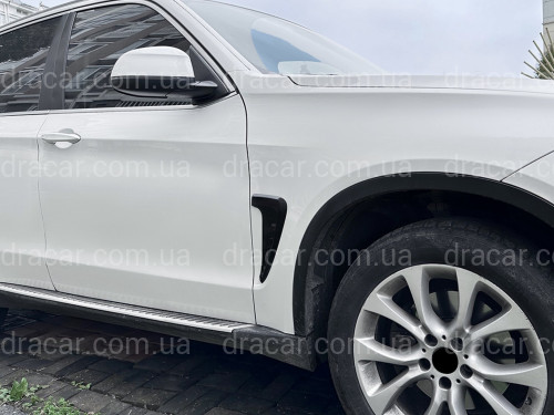 Зябра на крила BMW X5 F15 2014-2018 2шт. артикул 5337