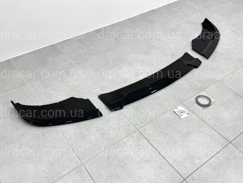 Спідниця накладка переднього бампера BMW 5 series F10 F11 LCI 2013-2016 ABS пластик, колір чорний глянець артикул 6736