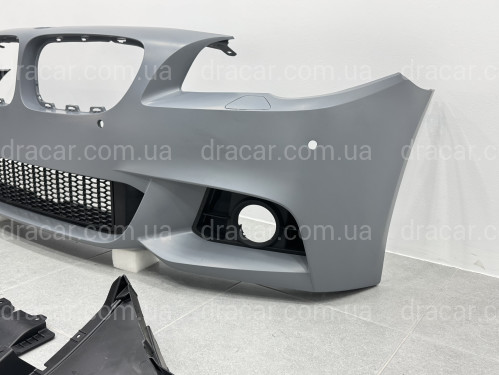 Передній бампер у зборі M Paket LCI 2013+ для BMW 5 Series F10 F11 2010-2016 ПІД ПАРКТРОННИКИ артикул 8481