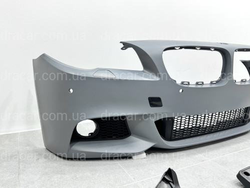 Передній бампер у зборі M Paket BMW 5 Series F10 F11 2010-2013 (під омивачі / з отворами під парктроніки / з отворами туманок) артикул 7923