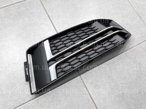 Накладка переднього бампера AUDI A4 B9 2015-2019 ПРАВА СТОРОНА артикул 3626