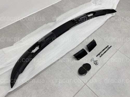 Спойлер козирок на кришку багажника Toyota Yaris 2011-2015 ABS пластик, колір чорний глянець артикул 3591