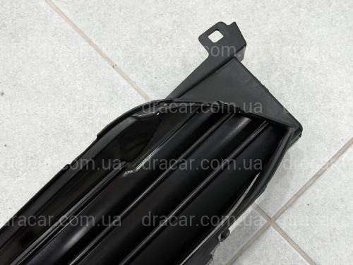 Жалюзі нижні з моторчиком 51137497231 BMW X3 G01 / X4 G02 2018-2021 артикул 9551
