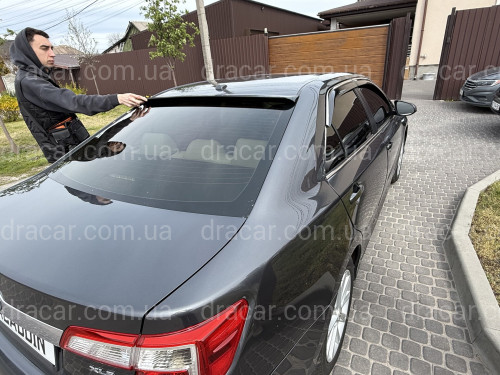 Козирок заднього скла Toyota Camry 50 / 55 EU / USA 2011-2017 ABS пластик, колір чорний глянець артикул 9460