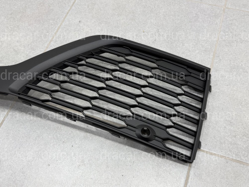 Решітки бампера S-Line BLACK для Audi Q7 2020-2024 2шт, ліва 4M0 890 681 B / права 4M0 890 682 B артикул 6511