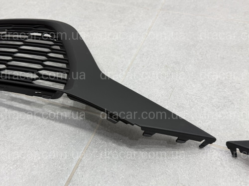 Решітки бампера S-Line BLACK для Audi Q7 2020-2024 2шт, ліва 4M0 890 681 B / права 4M0 890 682 B артикул 6511