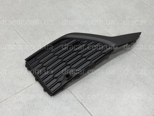 Решітка бампера права 4M0890682B S-Line BLACK для Audi Q7 2020-2024  артикул 5628