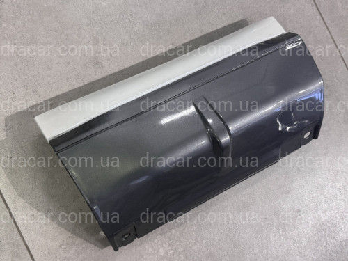 Заглушка бампера під фаркоп F-Sport Lexus LX 570 2012-2015 артикул 5211