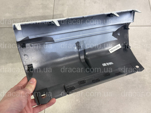 Заглушка бампера під фаркоп F-Sport Lexus LX 570 2012-2015 артикул 5211