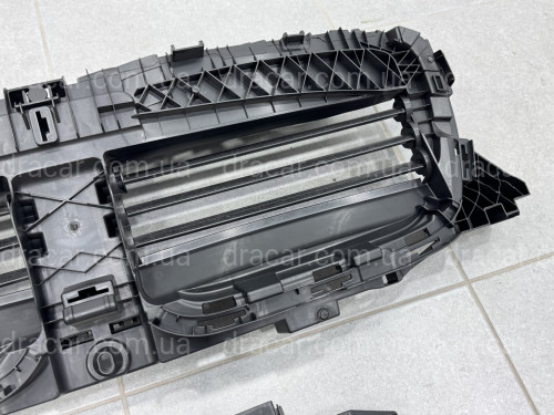 Жалюзі без моторчика 51745A22688 для BMW iX3 G08 2021+ артикул 5039