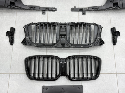 Комплект обвісу M paket LCI BMW X3 G01 2022-2024 (передній / задній бампер, пороги, арки) артикул 8885