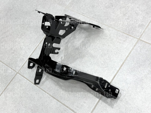 Кронштейн кріплення лівої фари 51647383857 / 51647449815 для BMW 5 series G30 G31 артикул 9882