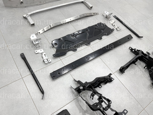 Панель передня у зборі для BMW X5 G05 артикул 9869