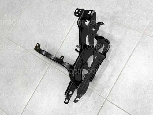 Кронштейн кріплення фари лівий 51647421709 для BMW X5 G05 артикул 9867