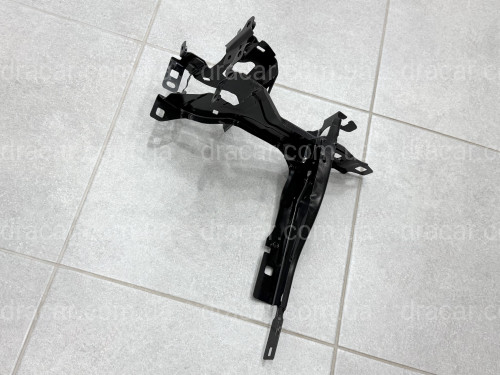 Кронштейн правого окуляра 51647422294 для BMW 3 series G20 G21 артикул 9904