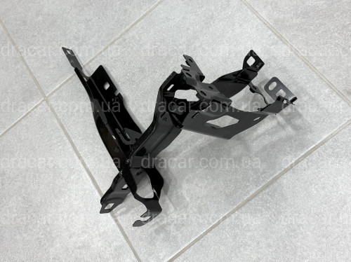 Кронштейн правого окуляра 51647422294 для BMW 3 series G20 G21 артикул 9904