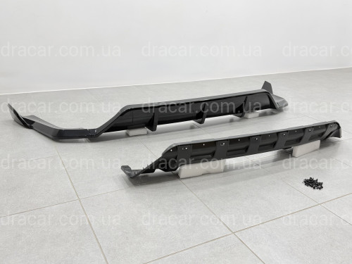 Дифузор накладка заднього бампера Paradigma M-Performance для BMW X5 F15 2013-2018, колір чорний глянець артикул 9668
