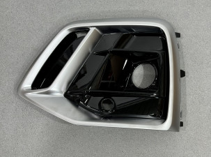 Решітка бампера ЛІВА S-Line 80D807679Q 3Q7 для AUDI Q5 2020-2024