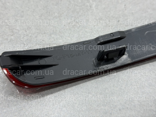 Правий катафот заднього бампера 63147847592 BMW X5 F15 М ПАКЕТ 2013-2018 артикул 10502