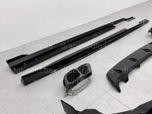 Комплект обвісу M paket LCI Paradigm для BMW X6 G06 2023+, колір чорний глянець артикул 9760