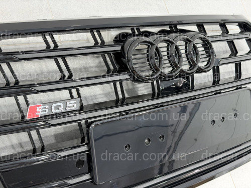 Решітка радіатора стиль SQ5 BLACK для Audi Q5 2017-2020 артикул 10560