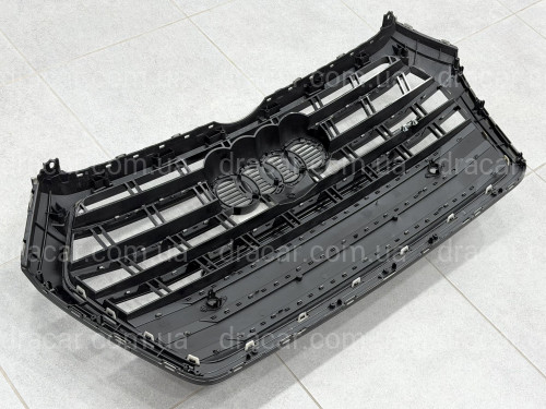 Решітка радіатора стиль SQ5 BLACK для Audi Q5 2017-2020 артикул 10560
