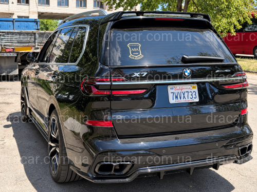 Спойлер на кришку багажника середній BMW X7 G07 2019- колір чорний глянець артикул 9756