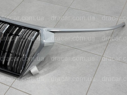 Решетка радиатора с ресницами Toyota Land Cruiser Prado 150 2018-2022 артикул 7491