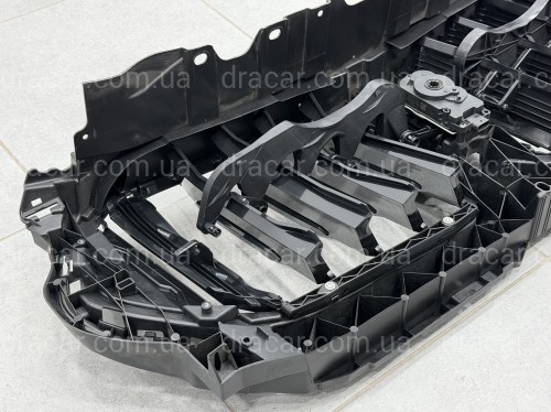 Центральні жалюзі з моторчиком 51138081415 для BMW X6 G06 2019-2022 артикул 10744