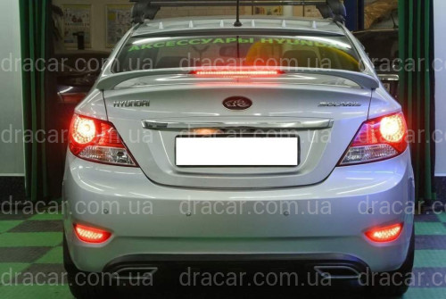 Спойлер на багажник Hyundai Accent 2011-2015 зі стоп сигналом ABS кріплення на скоби (під фарбування) артикул 3876