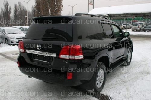 Спойлер козирок Toyota Land Cruiser 200 2007-2015  ABS пластик чорний колір артикул 1487